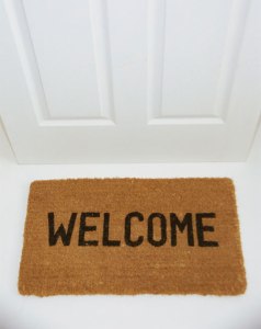 felpudo coa palabra welcome